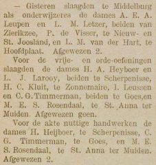 M.E.S. Rosendaal uit Sint Anna ter Muiden slaagt als onderwijzeres voor vrije- en orde-oefeningen en nuttige handwerken.
